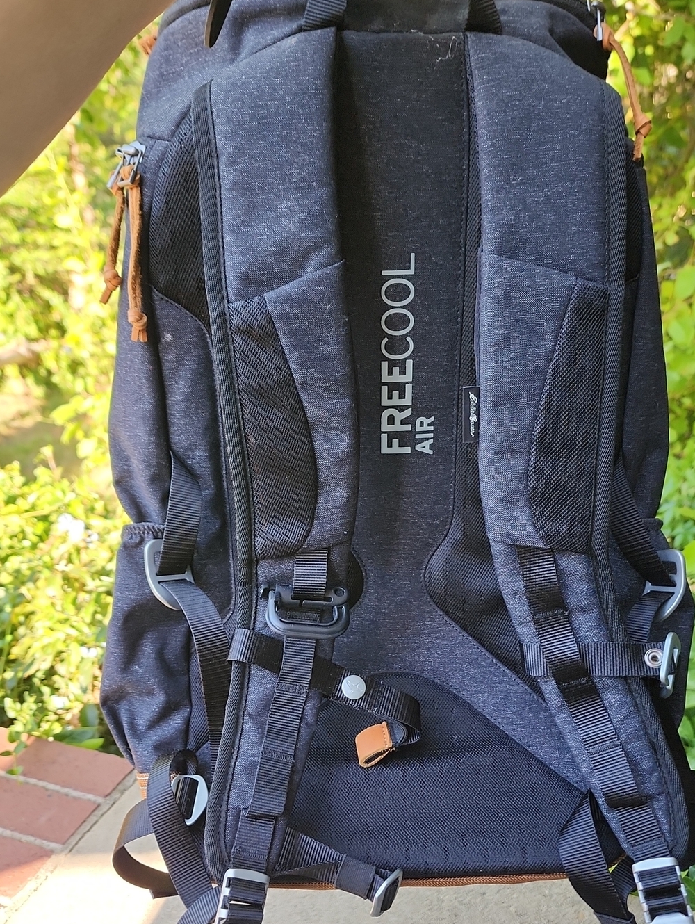 Eddie Bauer Rugged Charcoal Backpack - Picture 8 of 17